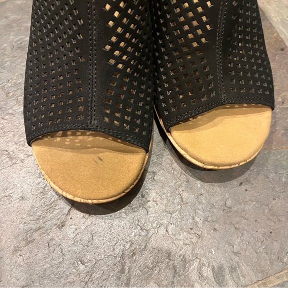 NWOT Rockport black open toe sandals size 9. Made for comfort! - Picture 6 of 10